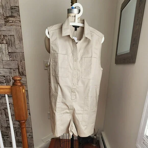 BANANA REPUBLIC Twill Mini Romper Size S Petite - Picture 2 of 7